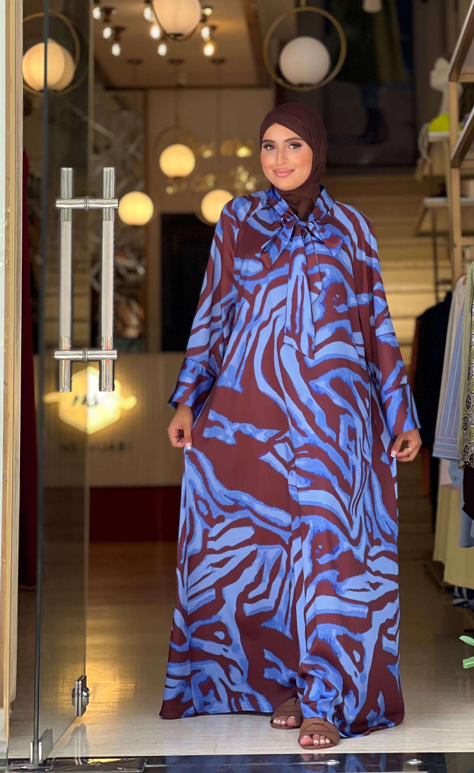 VELLORA BLEU ROBE